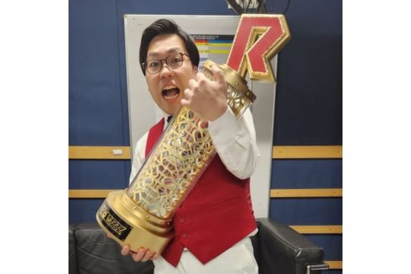 Yes!アキト
